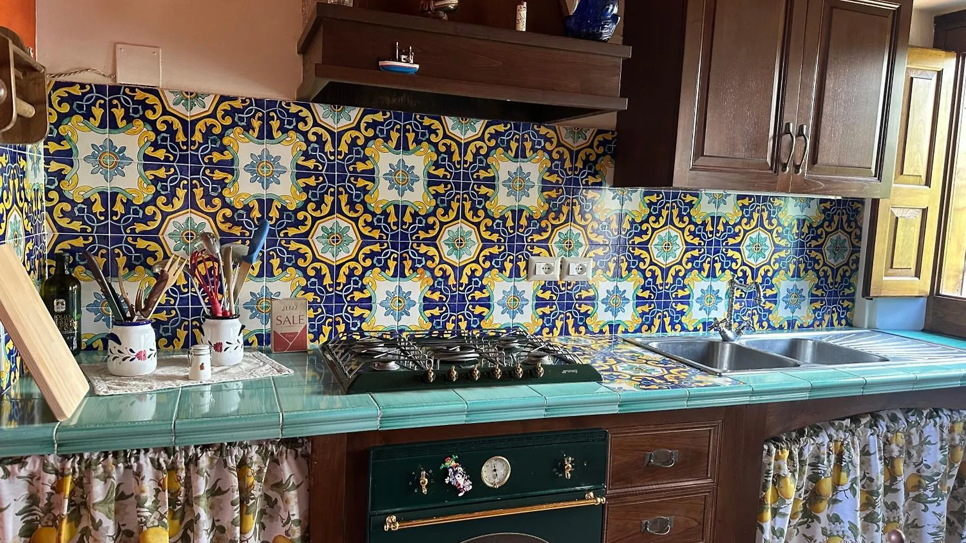 Villa Carlo Giarre 0*,