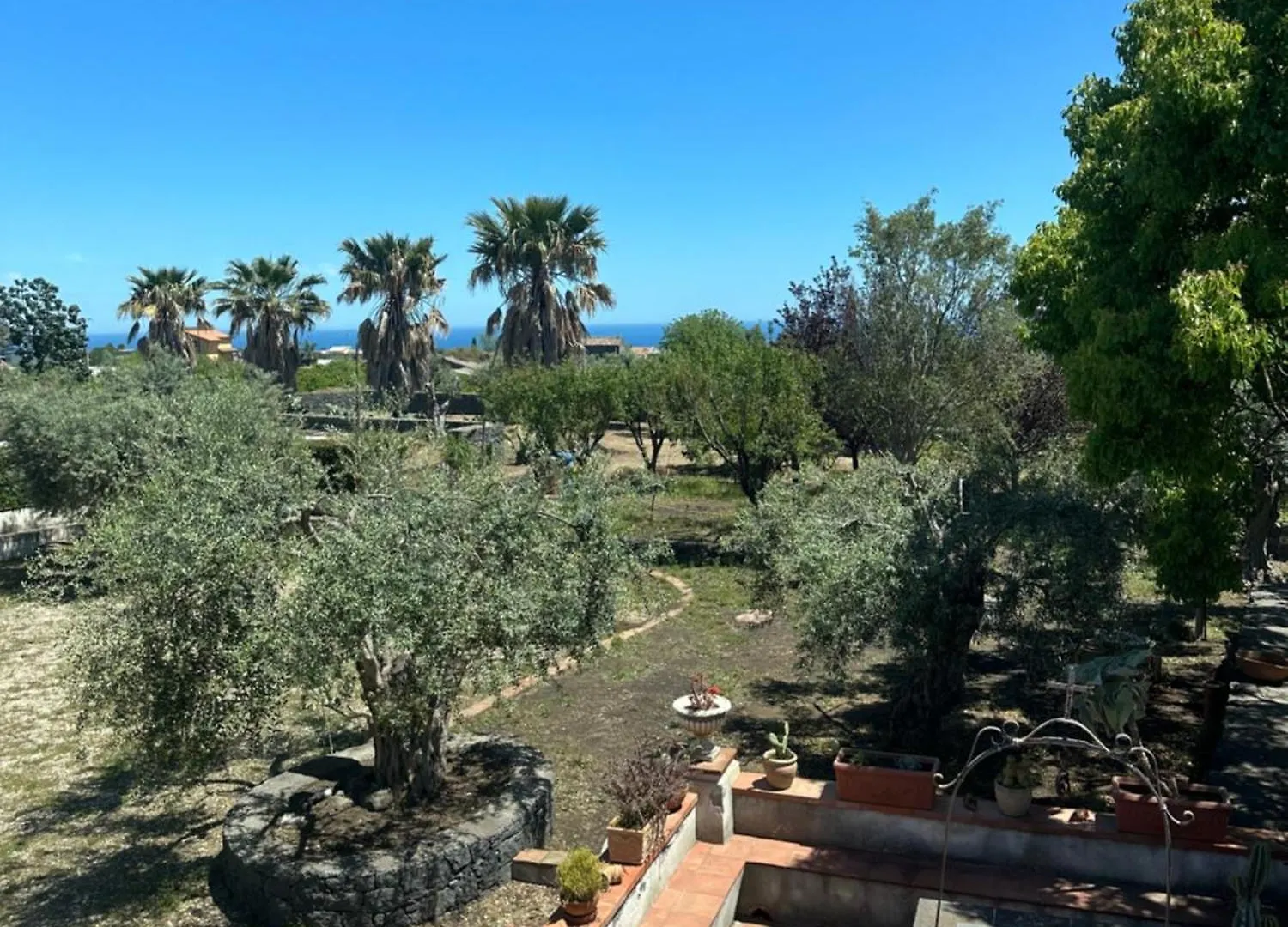 Villa Carlo Giarre 0*,  Italy